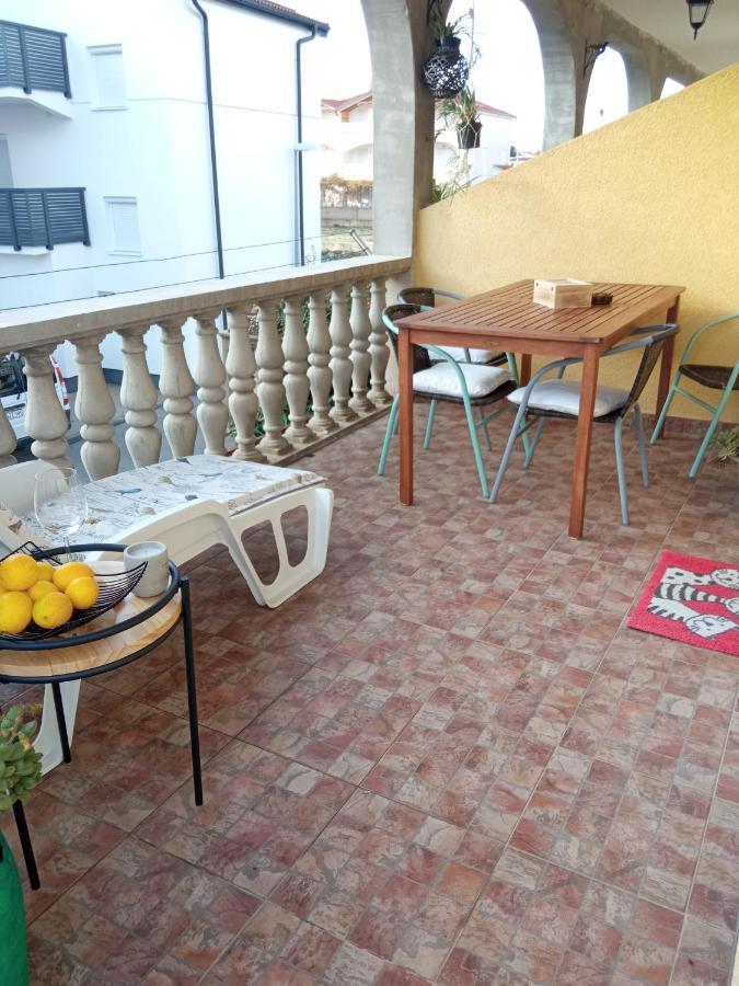 Apartments Tomic فوديس المظهر الخارجي الصورة