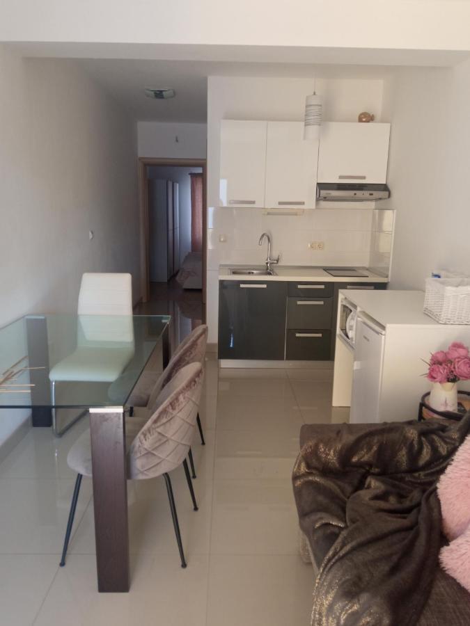 Apartments Tomic فوديس المظهر الخارجي الصورة