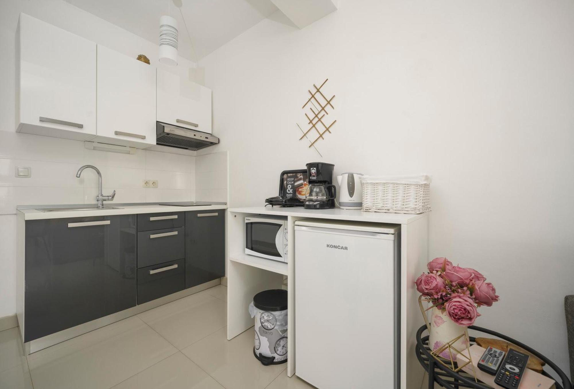 Apartments Tomic فوديس المظهر الخارجي الصورة
